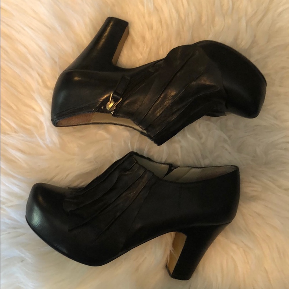Booties - Picture 3 of 5